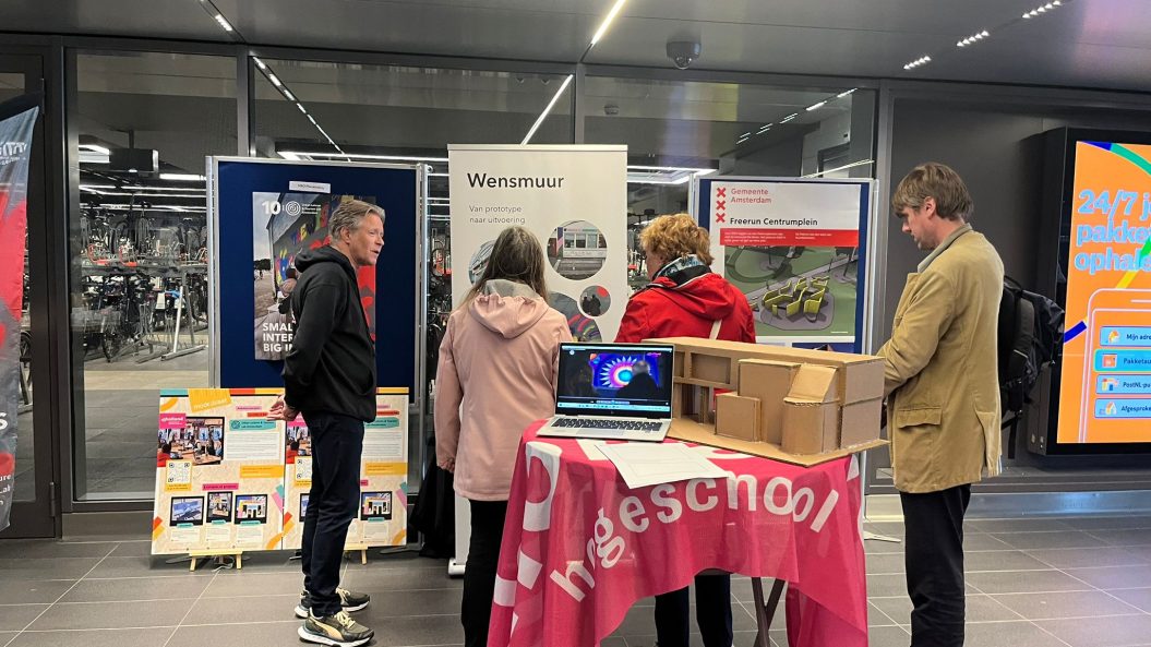 🎉 Van Wrap Party tot Informatiemarkt 📍